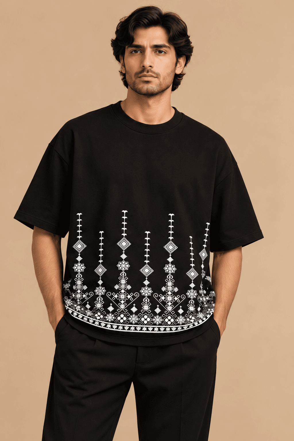 Ornamental Hem Graphic Oversized T-Shirt